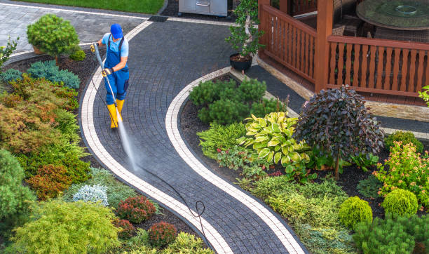 Pressure Washing Brick in Bloomingburg, OH